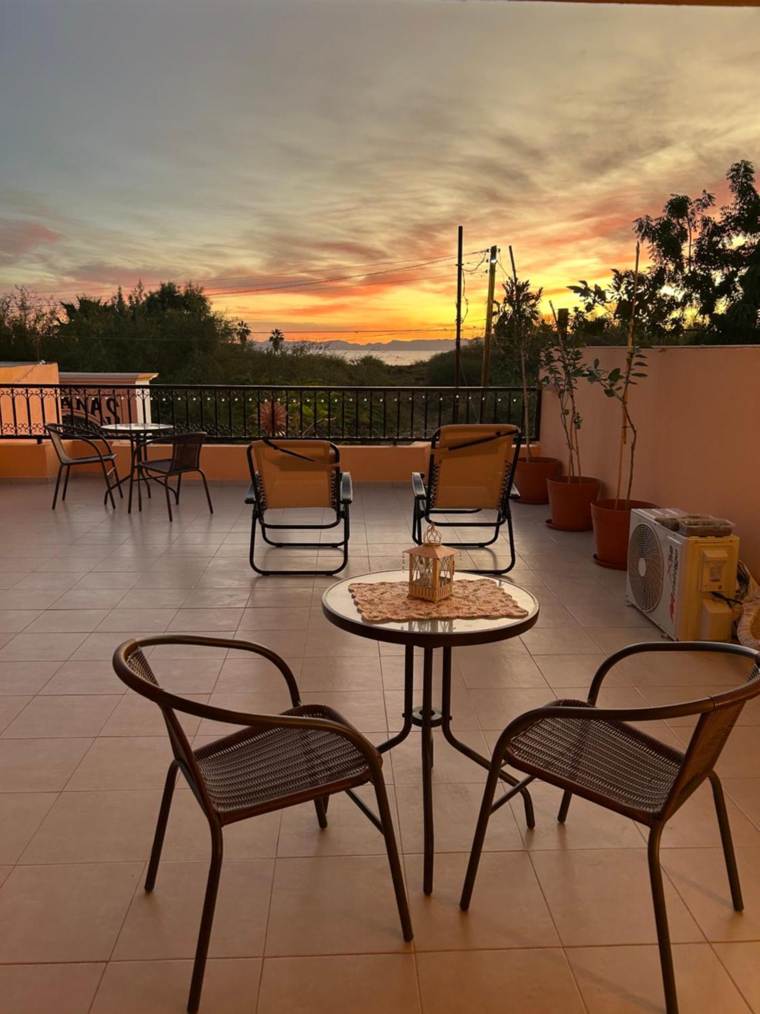 Tres Iguanas Apart Hotel - New, Cozy & Spacious Flats, Short Walk To Beach Loreto  Exterior photo